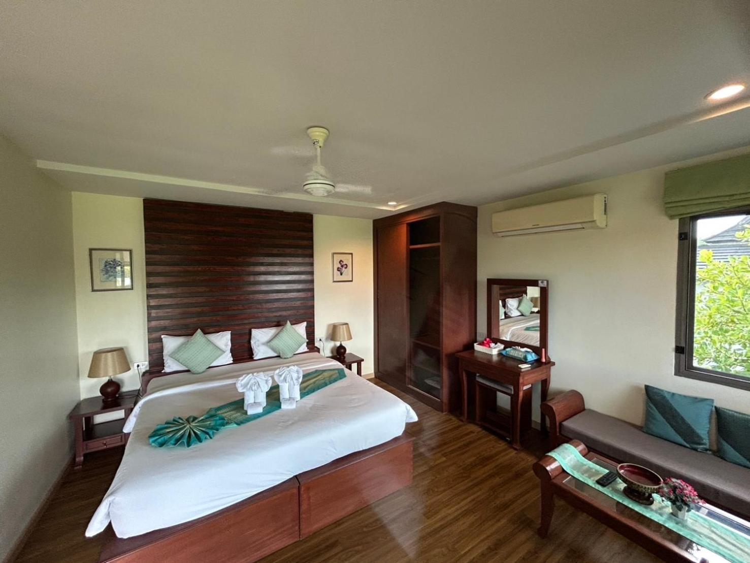 The Hip Resort @ Khao Lak Банг-Сак Экстерьер фото