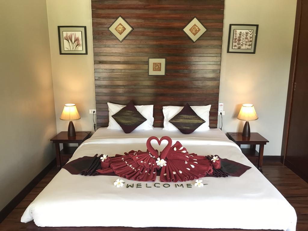 The Hip Resort @ Khao Lak Банг-Сак Экстерьер фото